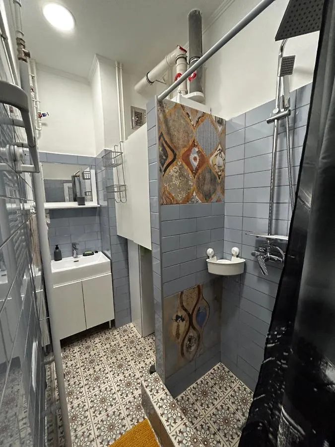 Margaret & Violet Apartments - Peaceful Stay Downtown Budapest