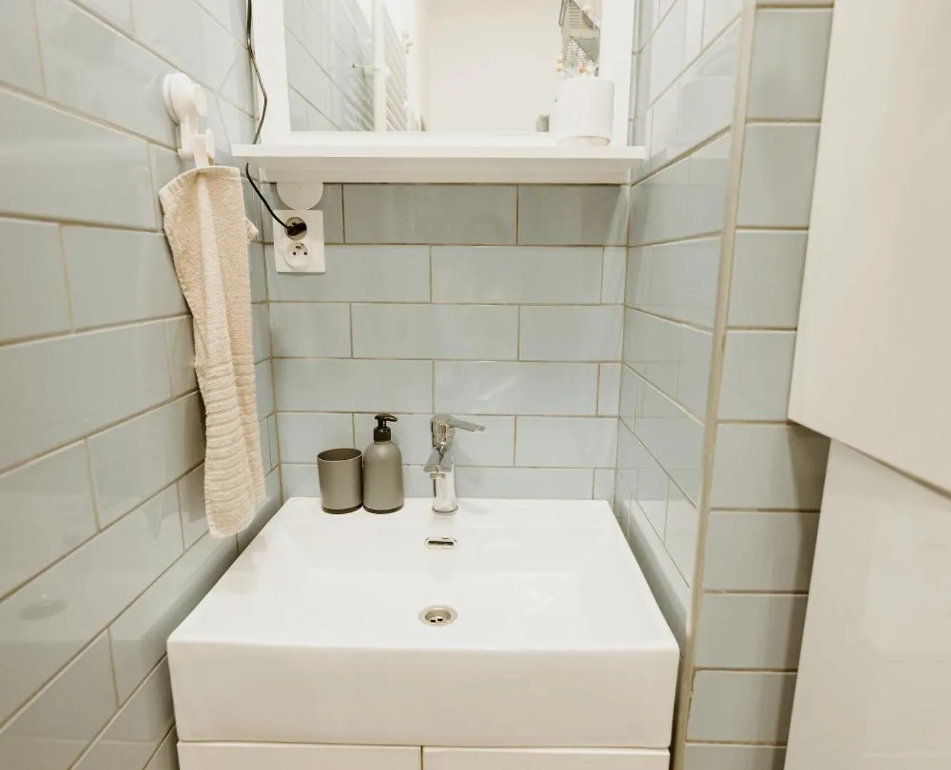 Margaret & Violet Apartments - Peaceful Stay Downtown Budapest