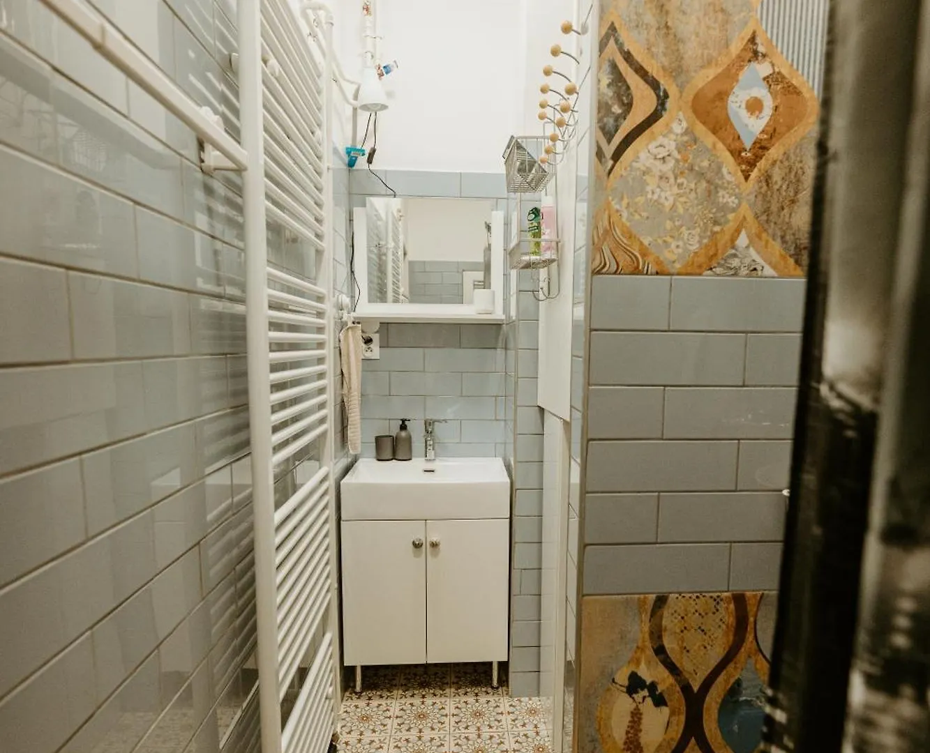 Margaret & Violet Apartments - Peaceful Stay Downtown Budapest 0*,  Hungary
