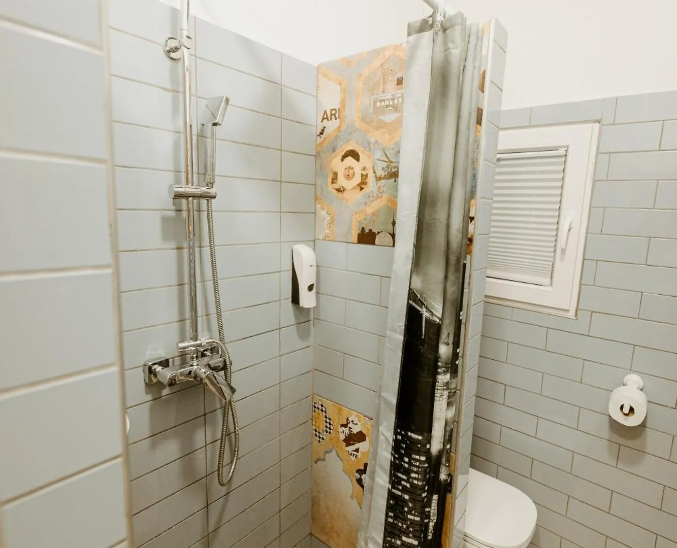 Margaret & Violet Apartments - Peaceful Stay Downtown Budapest