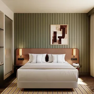The Honest By Chic & Basic Budapest